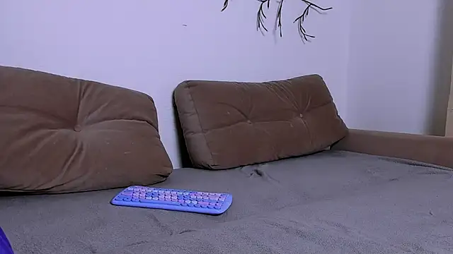 LadyTrep webcam