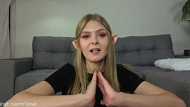 Naomi_Girly webcam