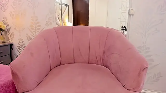selenareyes webcam