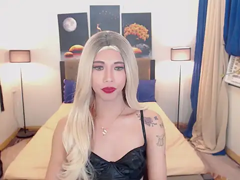 PreciousAmore webcam