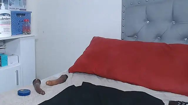 maturepriscila webcam