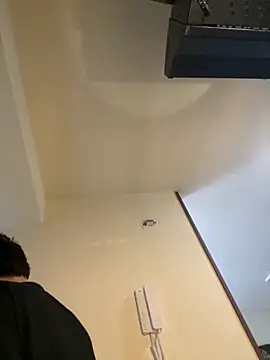 nico_18x