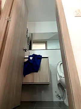 Mia_Sun14 webcam