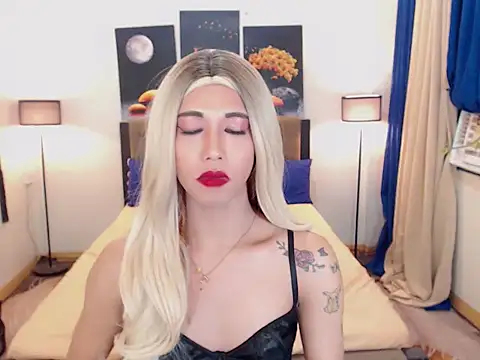 PreciousAmore webcam