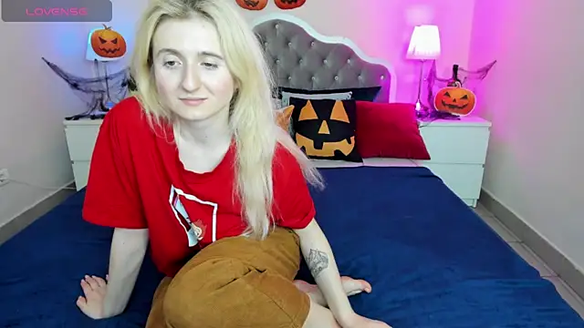 CamillaDreamer webcam