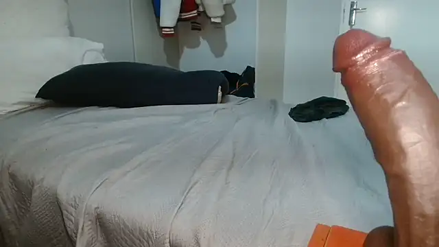 KinkyJ_ webcam