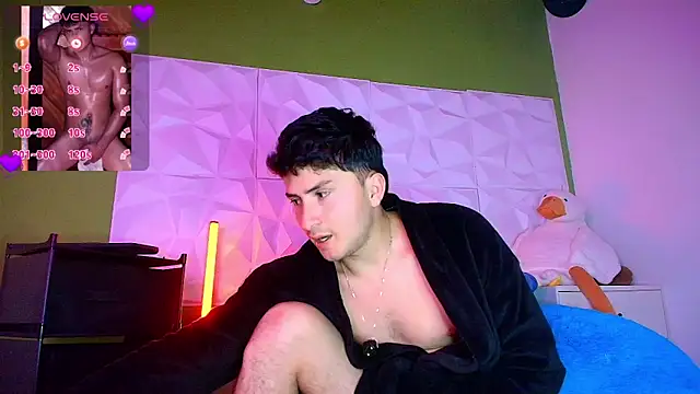 santyago_taylor webcam