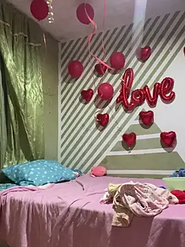 Evabigass webcam