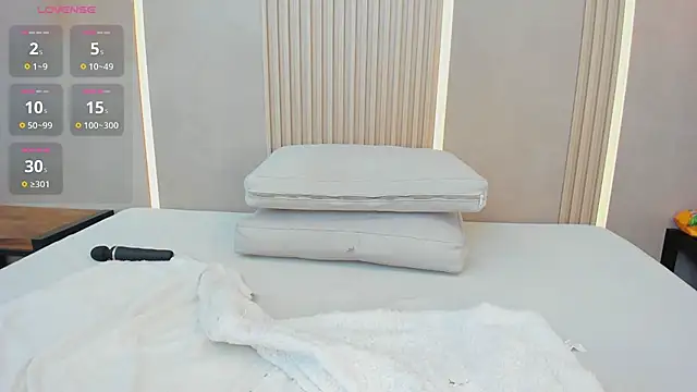 beca_winn webcam