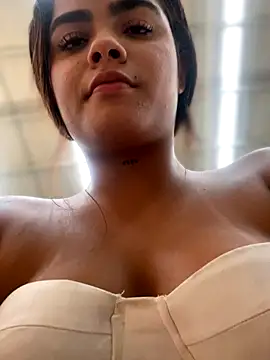 Kaily_Sweet16 webcam