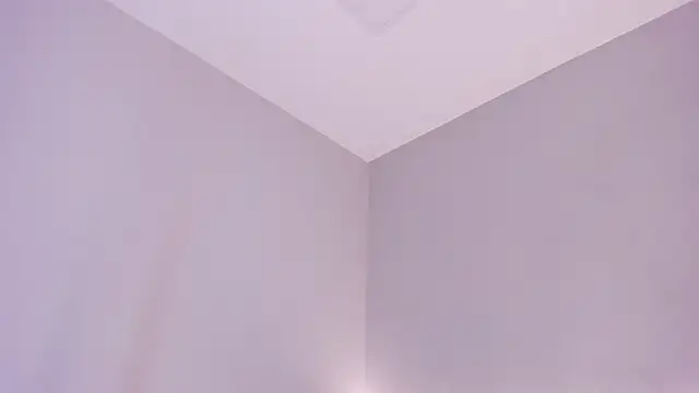 sara__jones_gh webcam