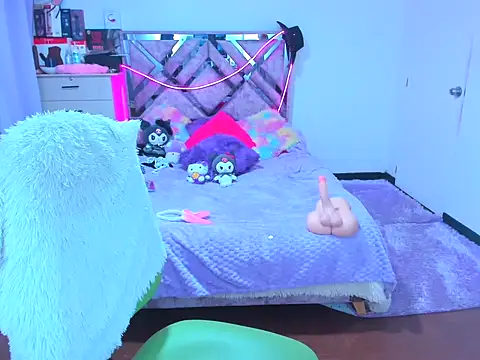 Luna_Analya webcam