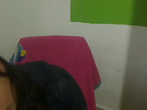 akamesweet webcam