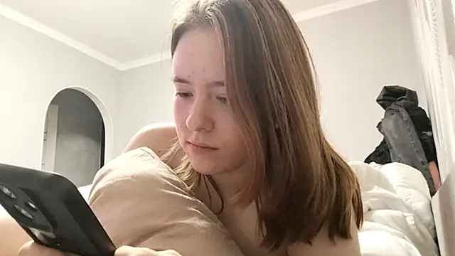 LUNA_KLEIN