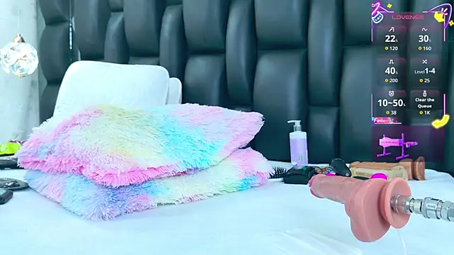 AuraRoss webcam