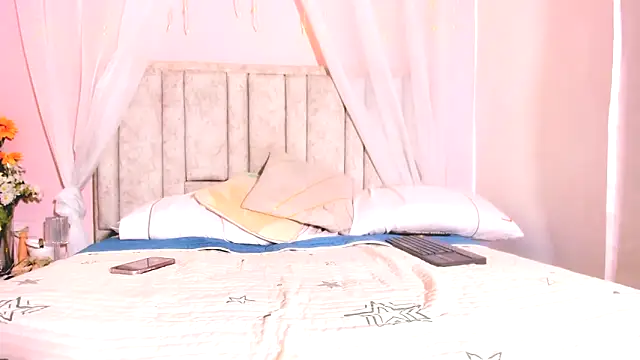 Rachellcooperrr webcam