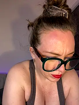 FemDom_RubyKnightXXO webcam