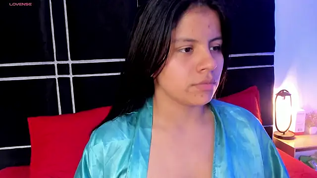 sasha_roldann webcam