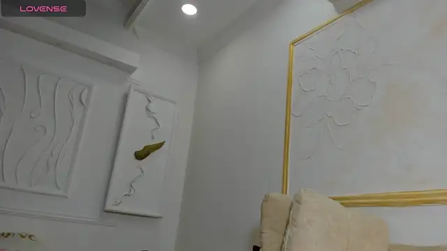Ahilyn webcam