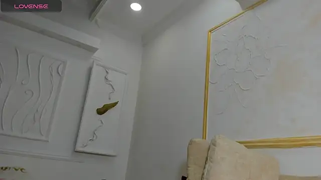 Ahilyn webcam