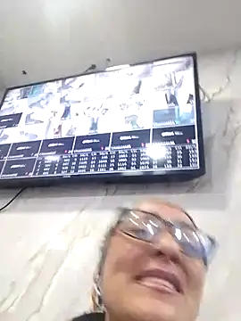 Selenecollins webcam