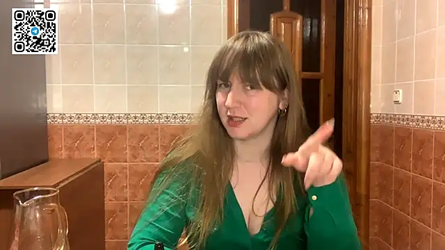MaroonMoon_ webcam