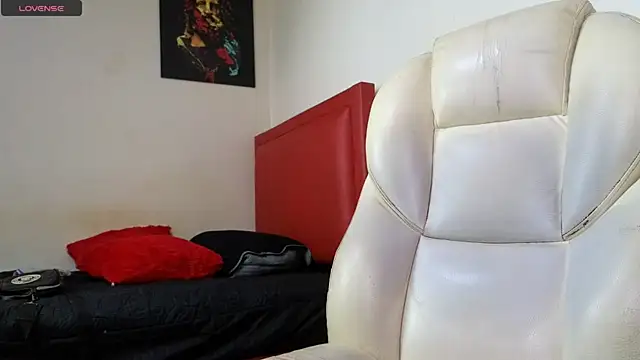 tonibelmont webcam