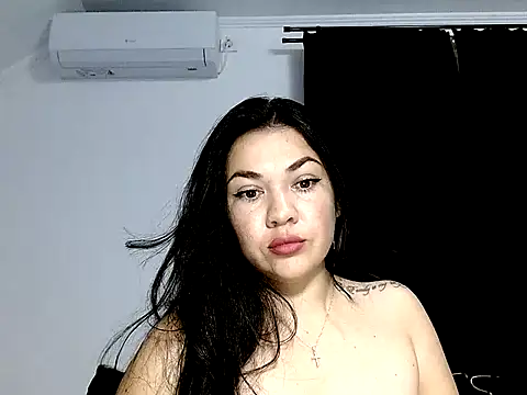 sofiaaa336514 webcam