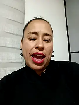 kamila_lovee webcam