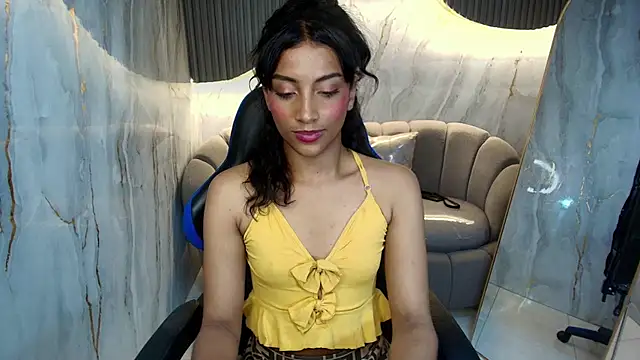 katty_berry_r webcam
