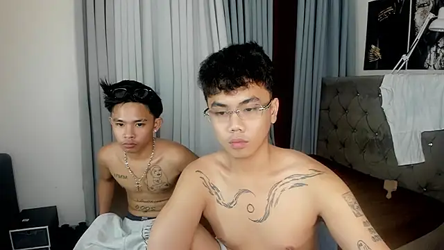 mightyhotcock webcam