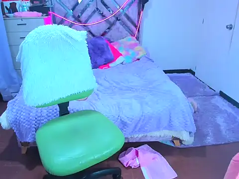 Luna_Analya webcam