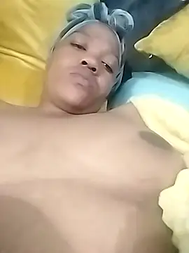 CaramelBoootie webcam