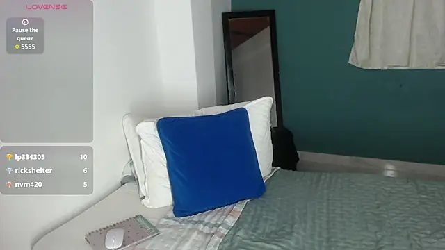 mily_miley - Mily_Miley's free webcam - UK Sex Cams