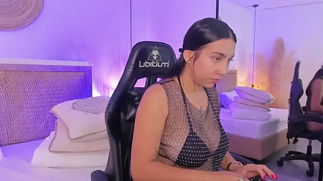 olivia_willoow webcam