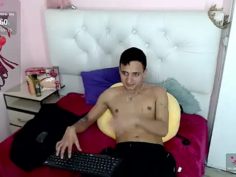 xx-kike-xx webcam