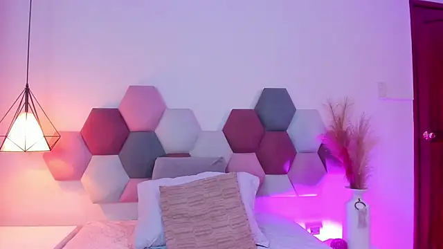 LeaahCarter webcam