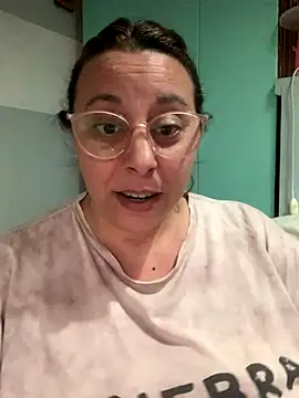 LupitaHaze webcam