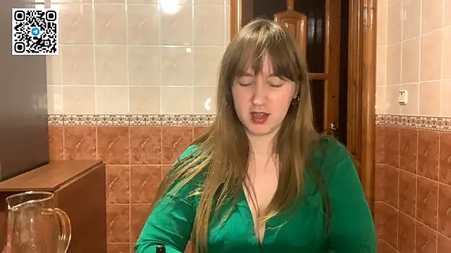 MaroonMoon_ webcam