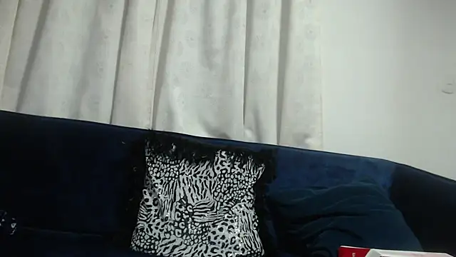 MayaMonroe1