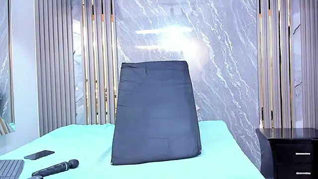 CiaraHarris webcam