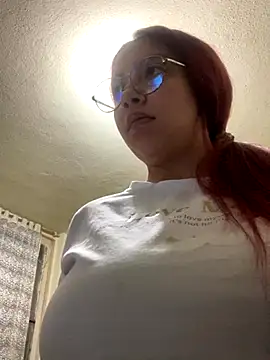 _charlott_dm webcam