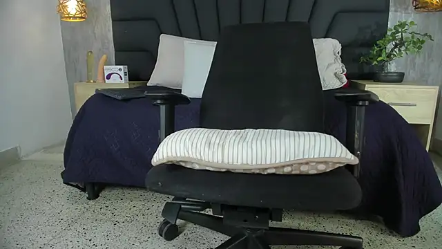 Hisoka_011 webcam