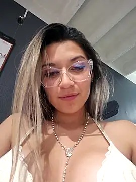 Isabella_Varella webcam