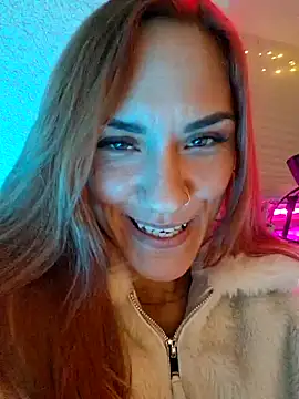 SlimBellaa webcam