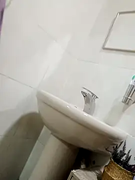 stiflercumsforyou webcam