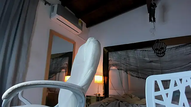 AmberandNick webcam