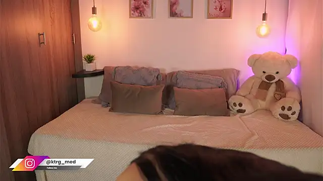 amelie_gonzalez webcam
