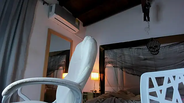 AmberandNick webcam