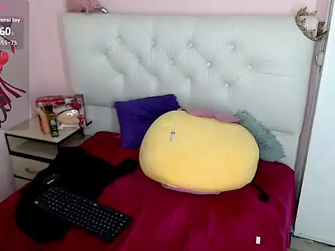 xx-kike-xx webcam